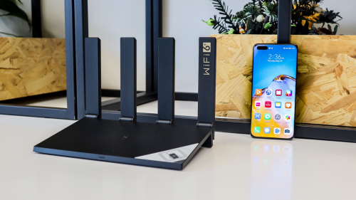 华为路由AX3 Pro:简约外观下,藏着一颗强劲的“芯”